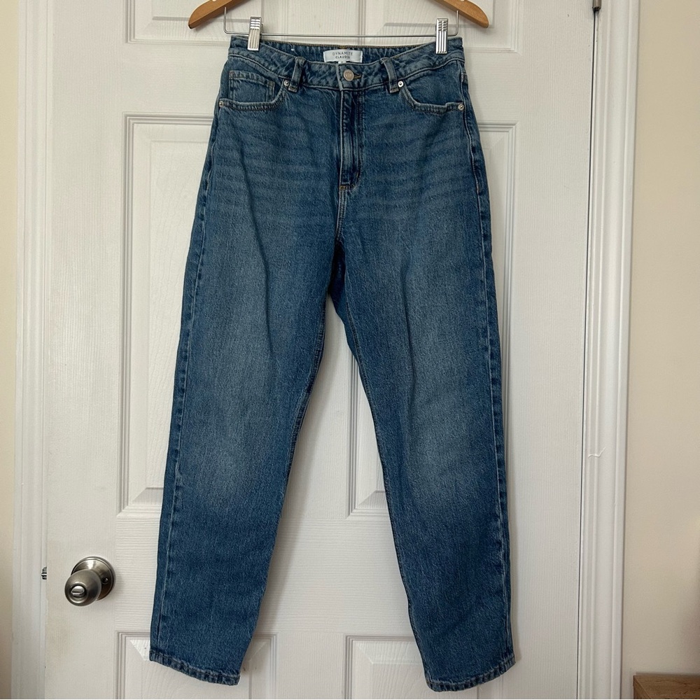 Dynamite Claudia High-Rise Mom Jeans Medium Wash Size 27